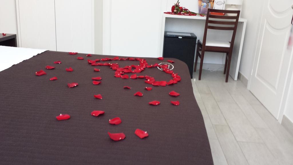 Orchidea Rooms & Suites Civitanova Marche Exterior photo