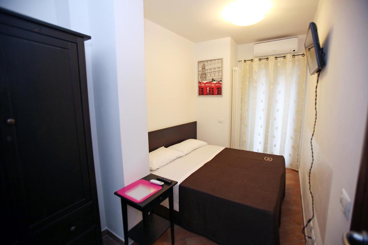Orchidea Rooms & Suites Civitanova Marche Exterior photo